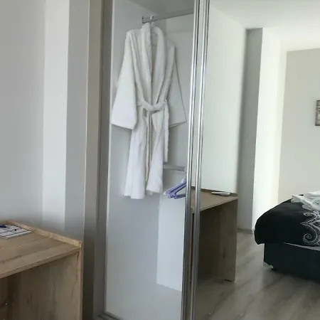 Luxury Flat In Yenikent Appartamento