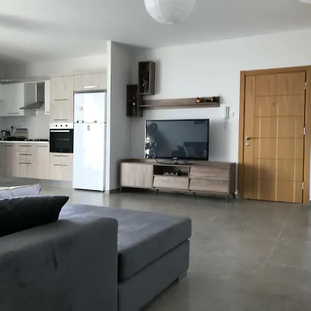 Luxury Flat In Yenikent Appartamento